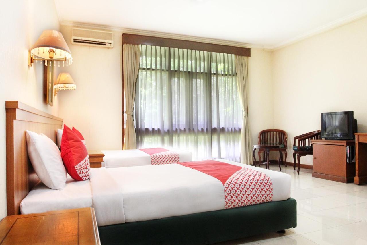 Reddoorz Plus Near Kemang Raya 자카르타 외부 사진